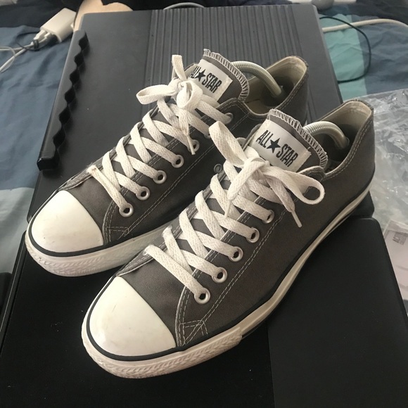 converse low top charcoal
